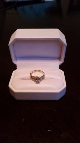 Beautiful Ladies Wedding Ring Set